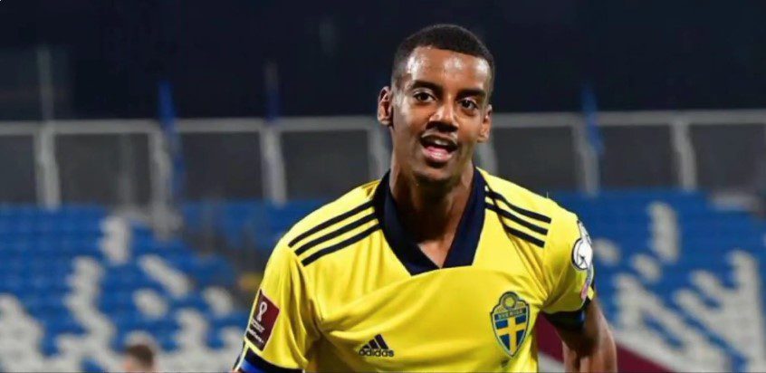 Alexander Isak Relationer