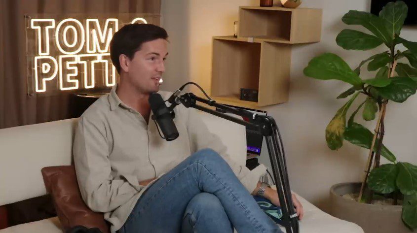 Torbjörn Averås Skorup Flickvän 5 Tidiga liv och bakgrund