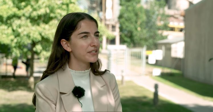 Romina Pourmokhtari Far