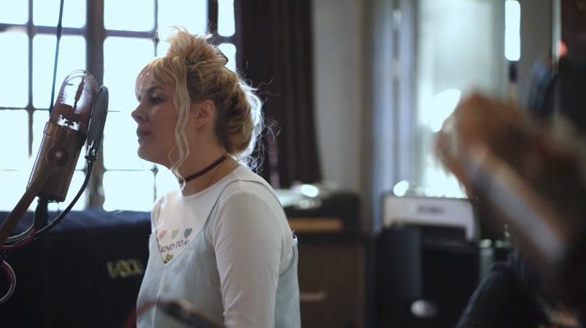 Maja Francis Pojkvän 4 Förhållande med pojkvän