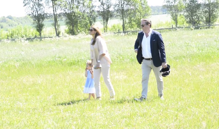 Prinsessan Leonore Uppväxt